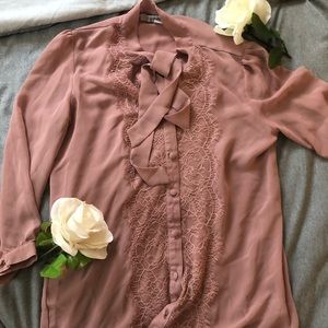 Forever21 Lacey blouse